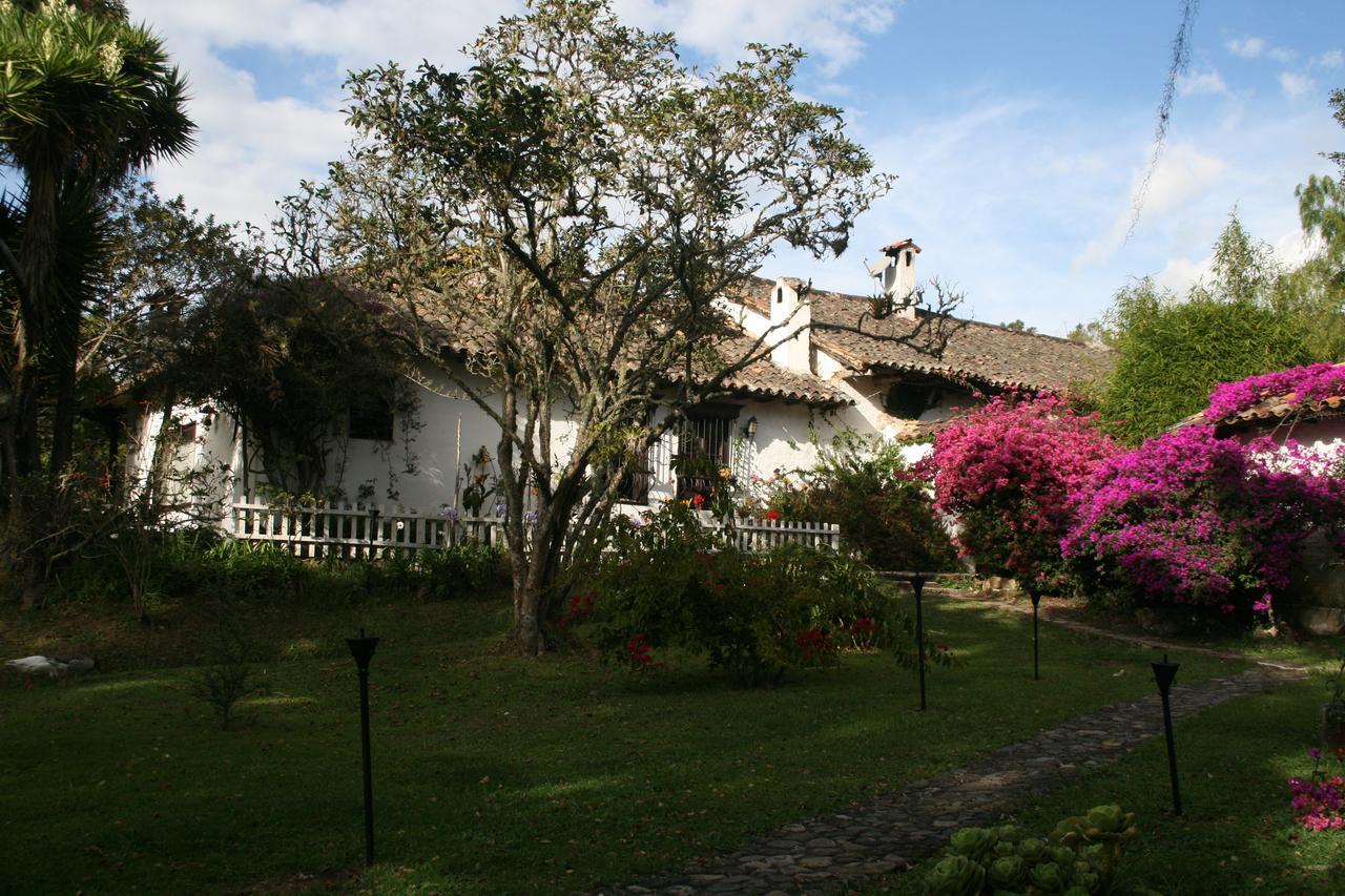 Hotel Hacienda Baza Tibana Zewnętrze zdjęcie